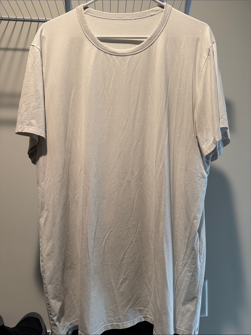 Men’s lululemon shirt